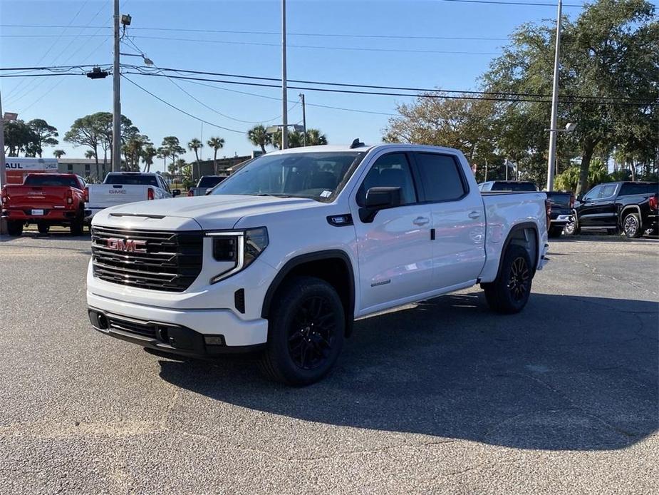 new 2025 GMC Sierra 1500 car, priced at $57,035