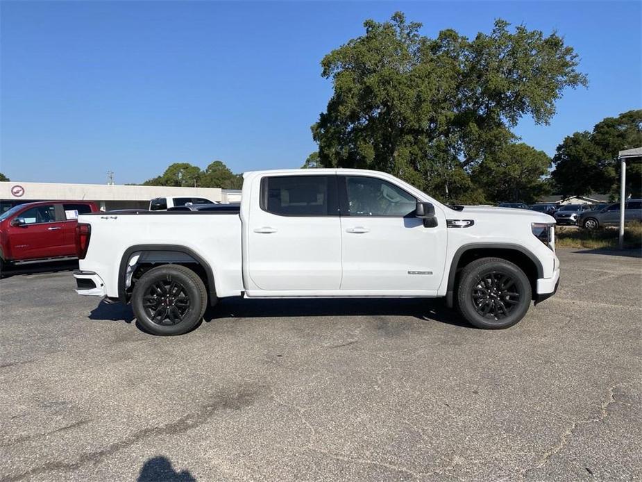 new 2025 GMC Sierra 1500 car, priced at $57,035