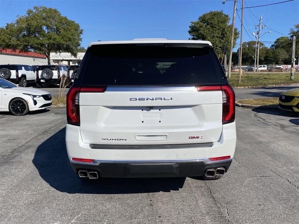 new 2025 GMC Yukon XL car, priced at $93,115