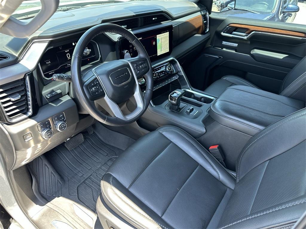 used 2023 GMC Sierra 1500 car, priced at $55,577