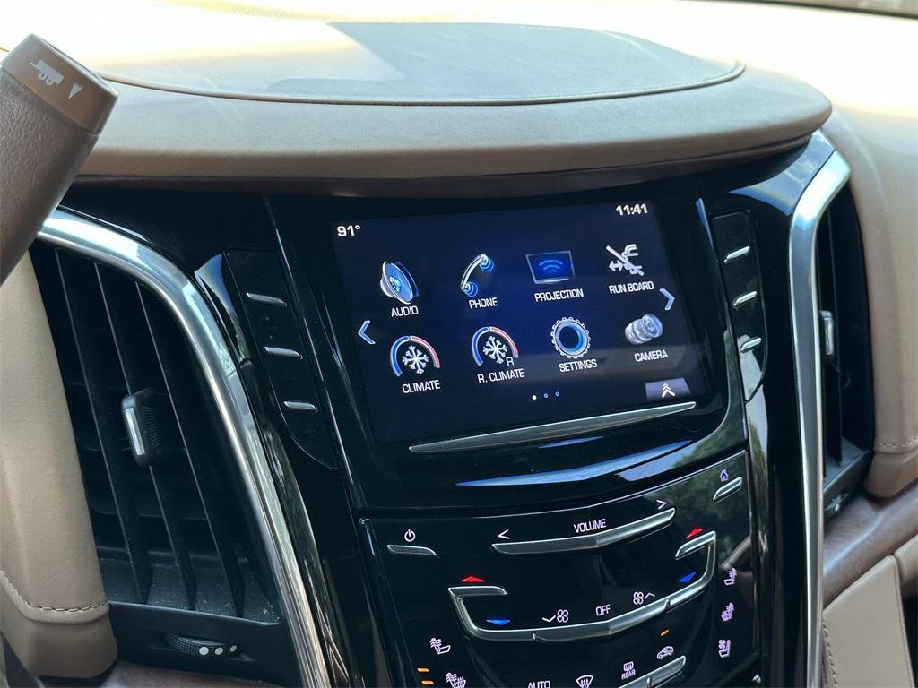 used 2017 Cadillac Escalade ESV car, priced at $26,997