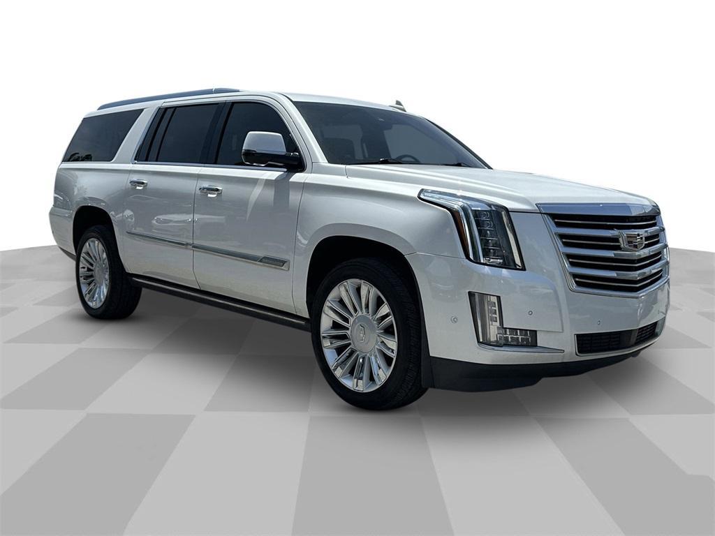 used 2017 Cadillac Escalade ESV car, priced at $26,997