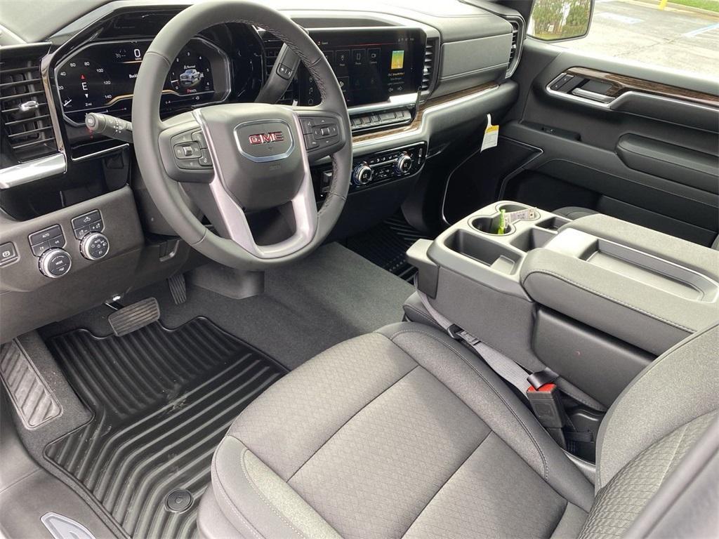 new 2025 GMC Sierra 1500 car, priced at $56,390