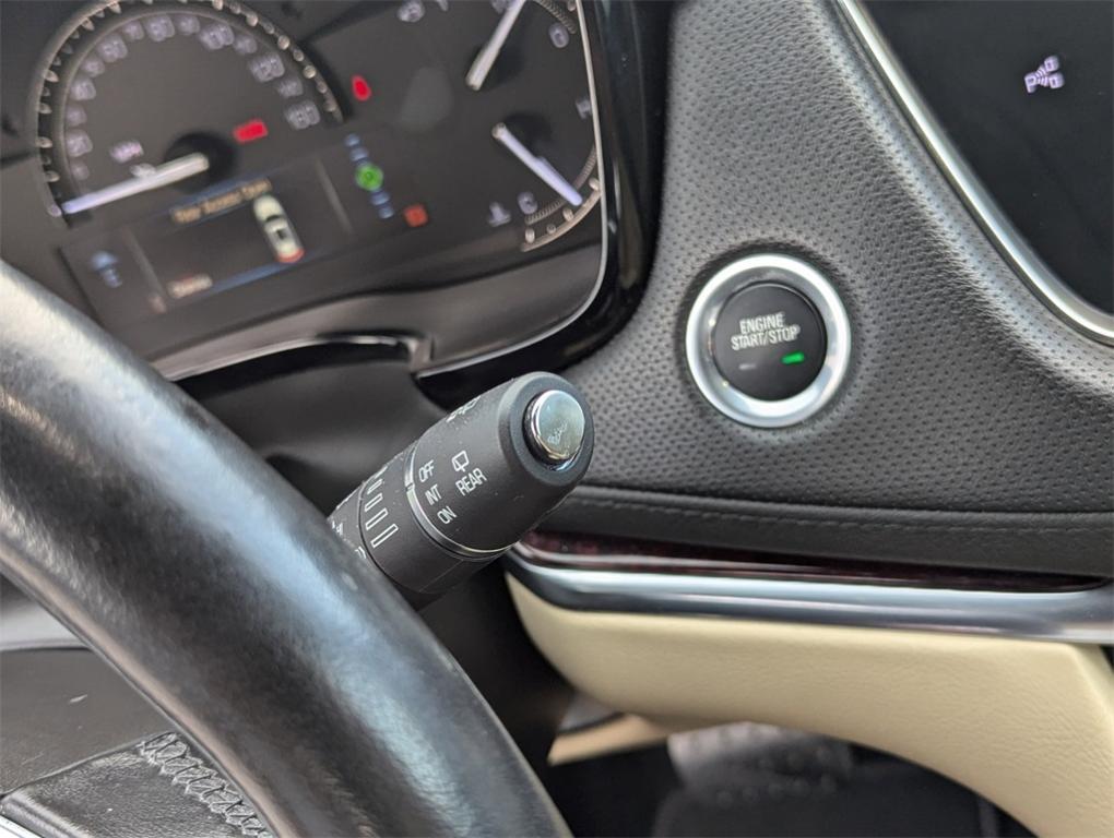used 2019 Cadillac XT5 car, priced at $19,997