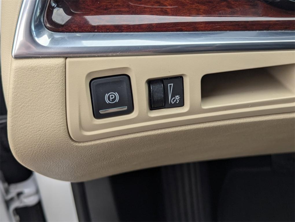 used 2019 Cadillac XT5 car, priced at $19,997