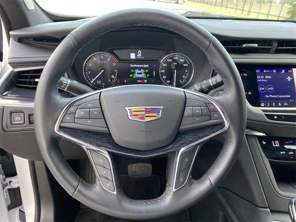 used 2024 Cadillac XT5 car, priced at $45,698