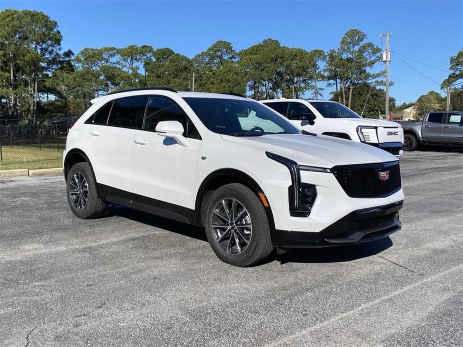 new 2025 Cadillac XT4 car, priced at $47,765