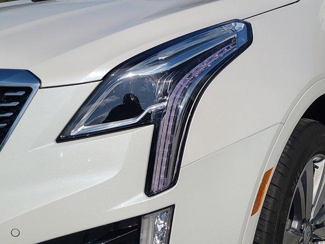 new 2024 Cadillac XT5 car, priced at $52,280