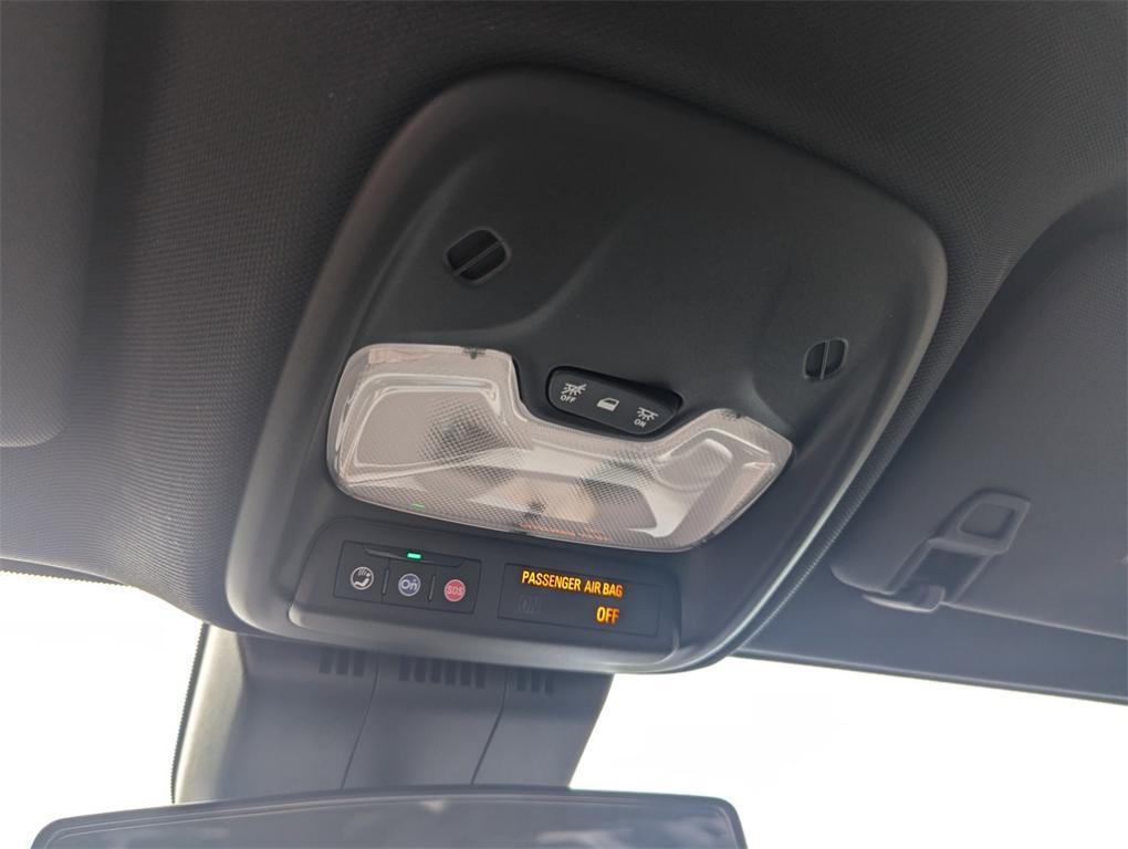 used 2024 Chevrolet Colorado car, priced at $30,677