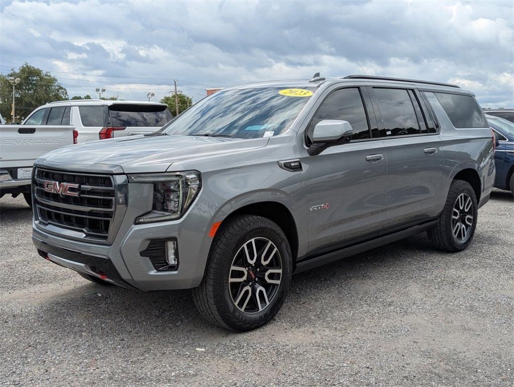 used 2023 GMC Yukon XL car, priced at $68,308