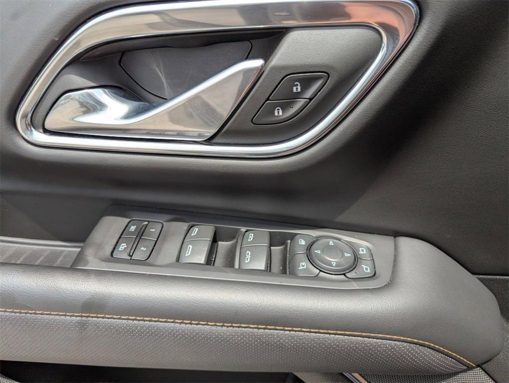 used 2023 GMC Yukon XL car, priced at $68,308
