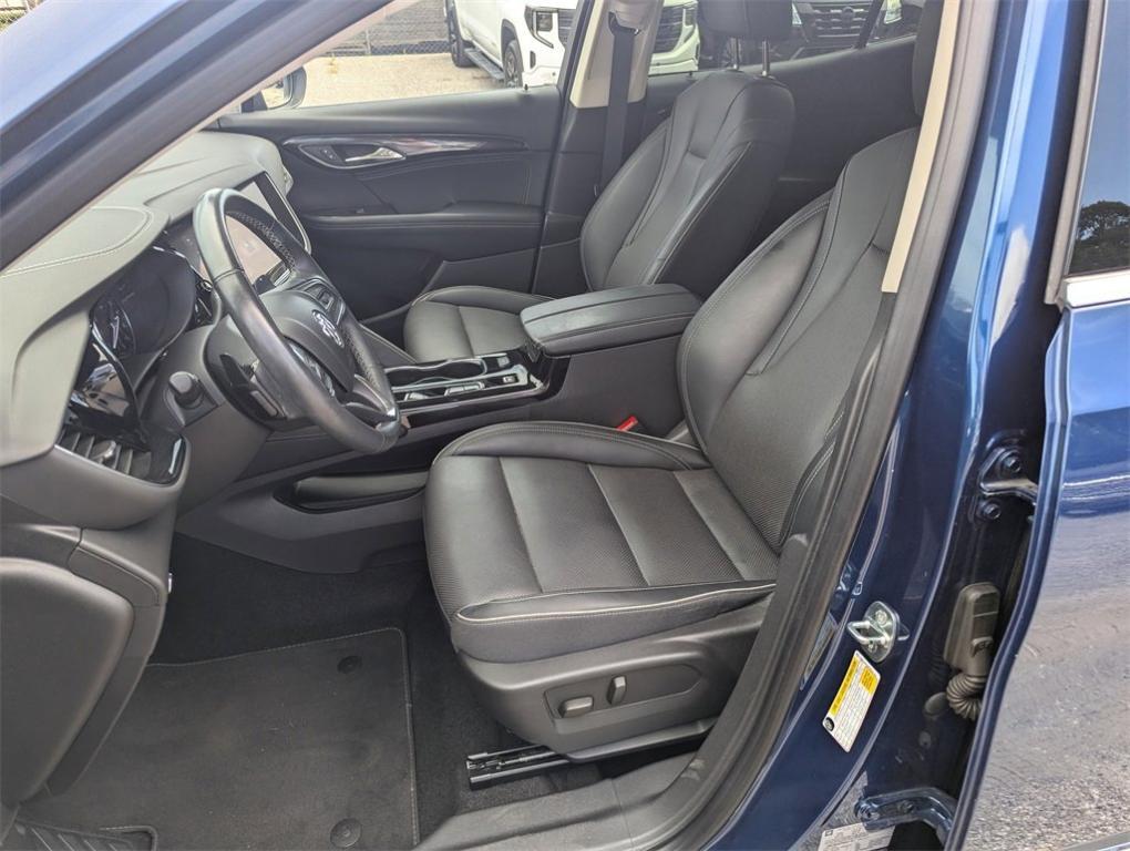 used 2023 Buick Envision car, priced at $25,977