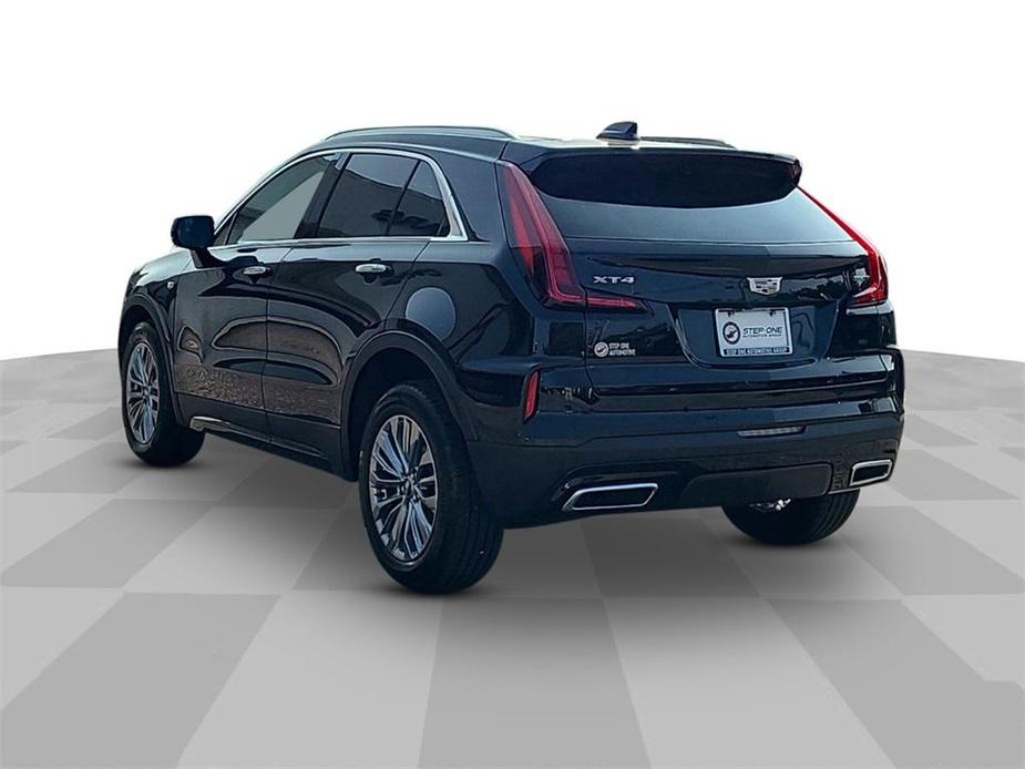 used 2024 Cadillac XT4 car, priced at $39,323