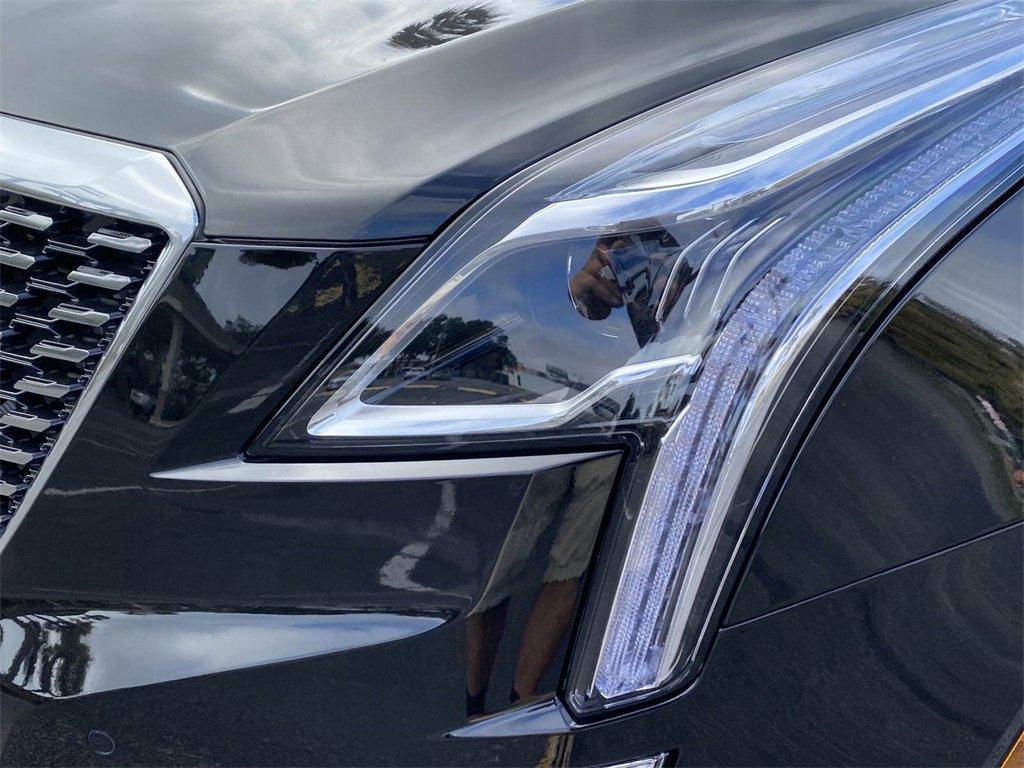 new 2025 Cadillac XT5 car, priced at $60,390