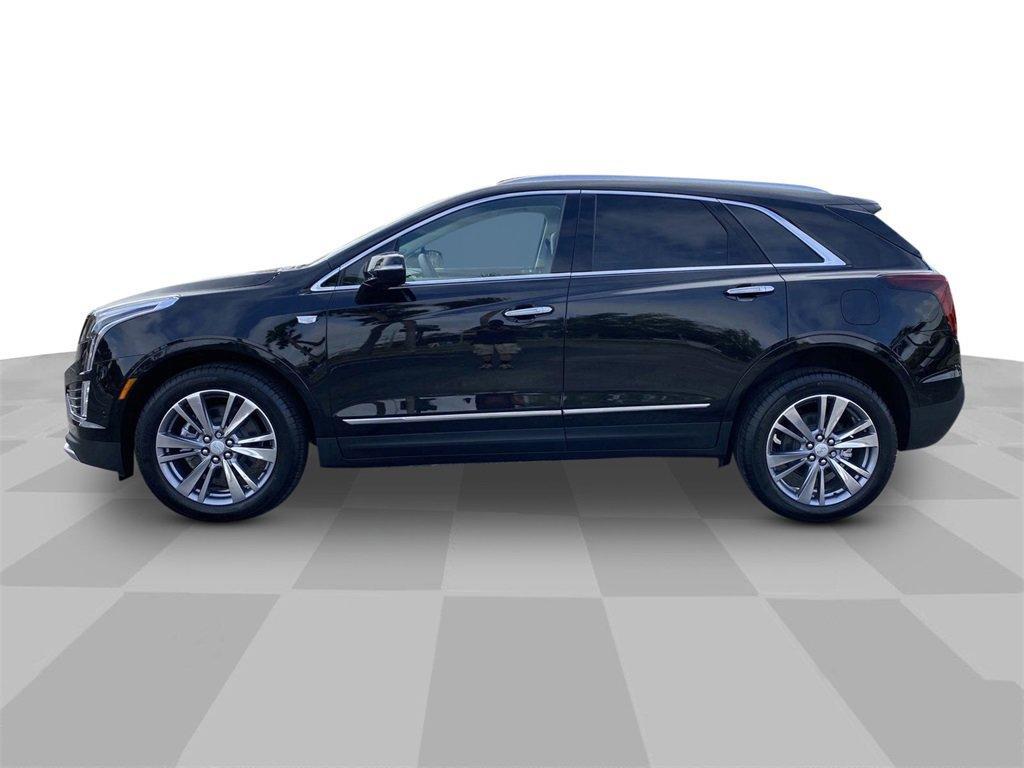 new 2025 Cadillac XT5 car, priced at $60,390