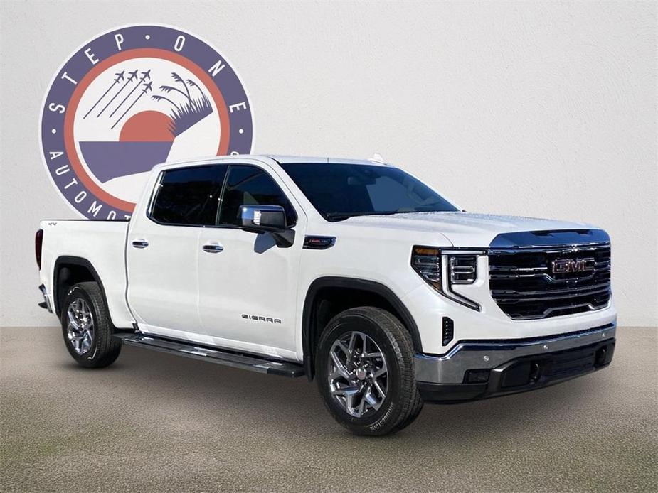 new 2025 GMC Sierra 1500 car, priced at $69,110