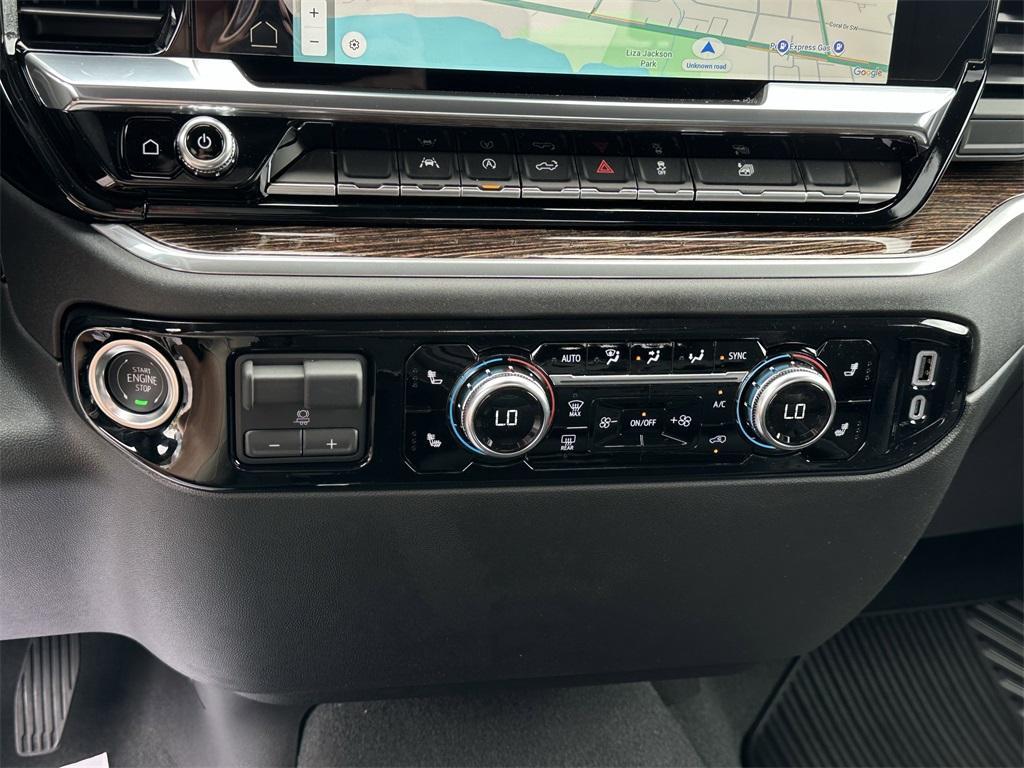 new 2025 GMC Sierra 1500 car, priced at $54,923
