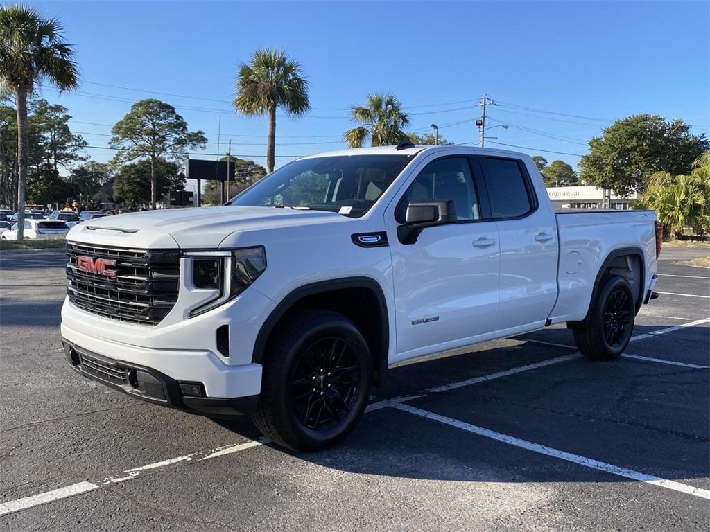 new 2025 GMC Sierra 1500 car, priced at $46,395