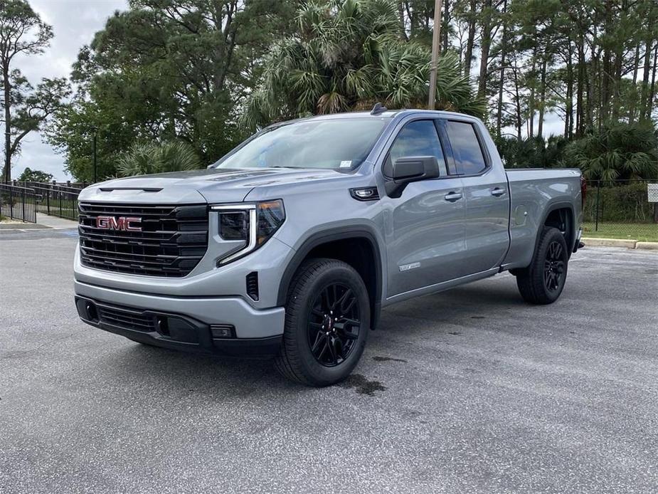 new 2025 GMC Sierra 1500 car, priced at $53,790