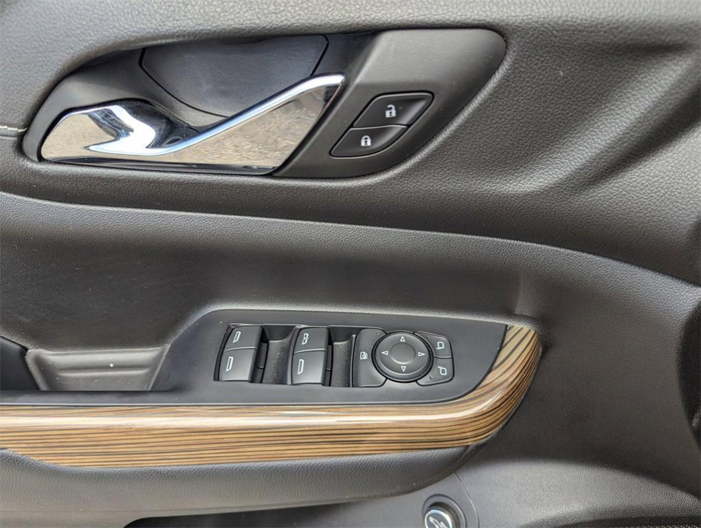 used 2022 GMC Acadia car, priced at $28,997