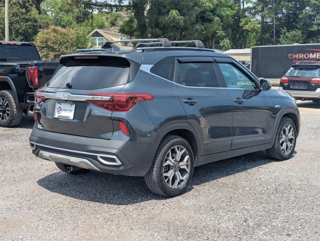 used 2022 Kia Seltos car, priced at $22,038