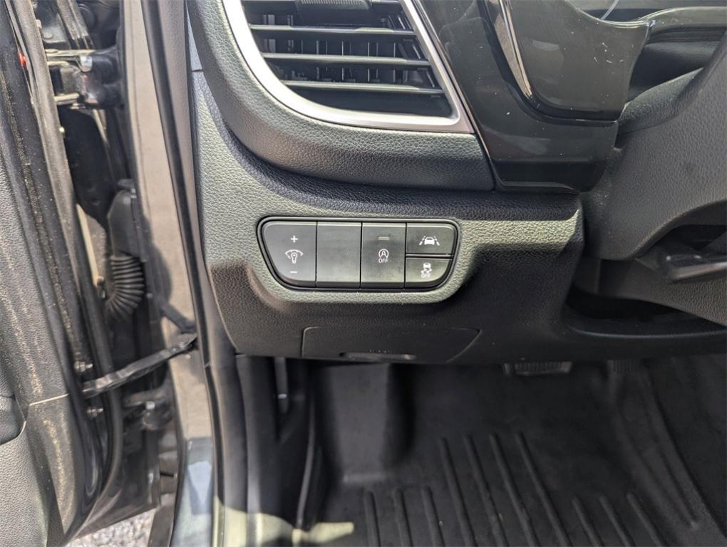 used 2022 Kia Seltos car, priced at $22,038