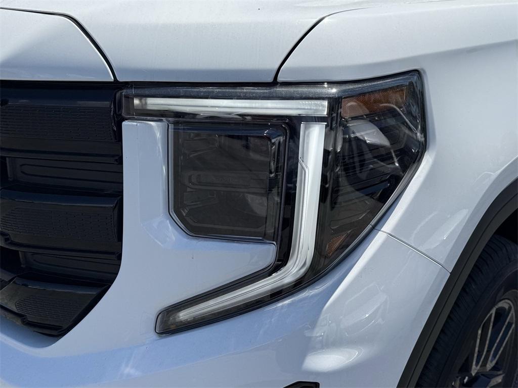 new 2025 GMC Sierra 1500 car, priced at $48,000