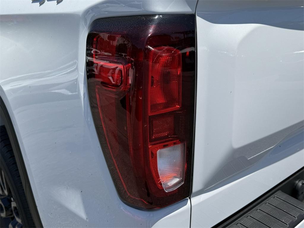 new 2025 GMC Sierra 1500 car, priced at $48,000