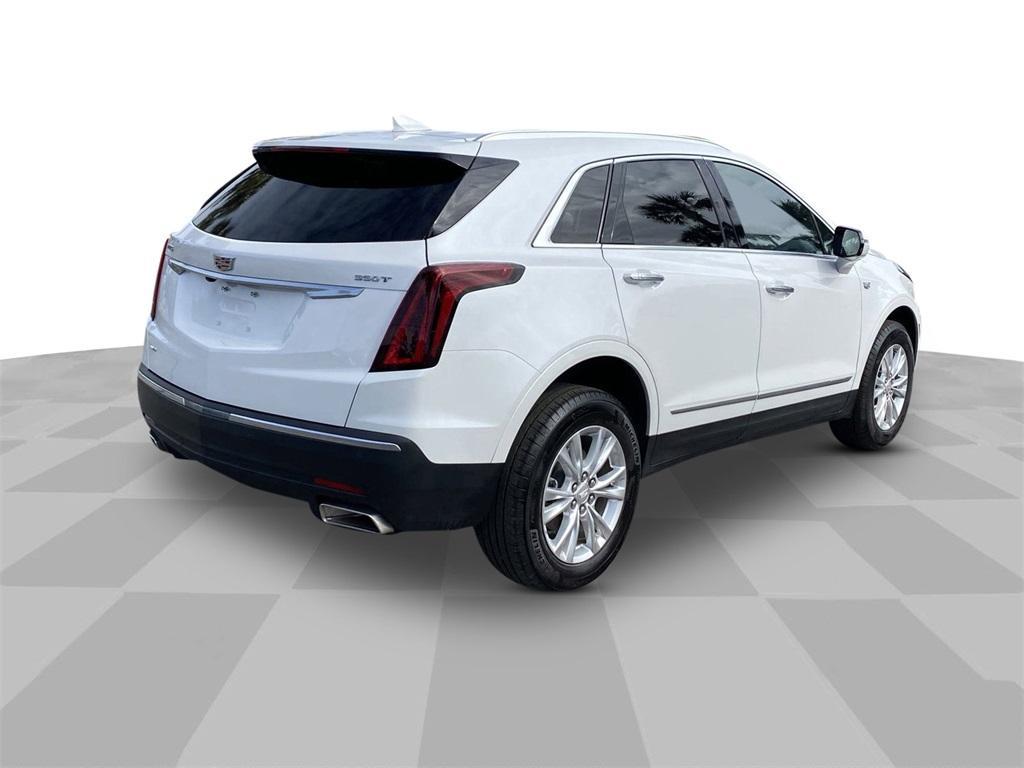 used 2024 Cadillac XT5 car, priced at $37,650