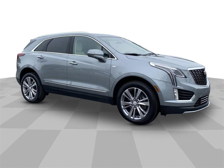 used 2024 Cadillac XT5 car, priced at $42,849