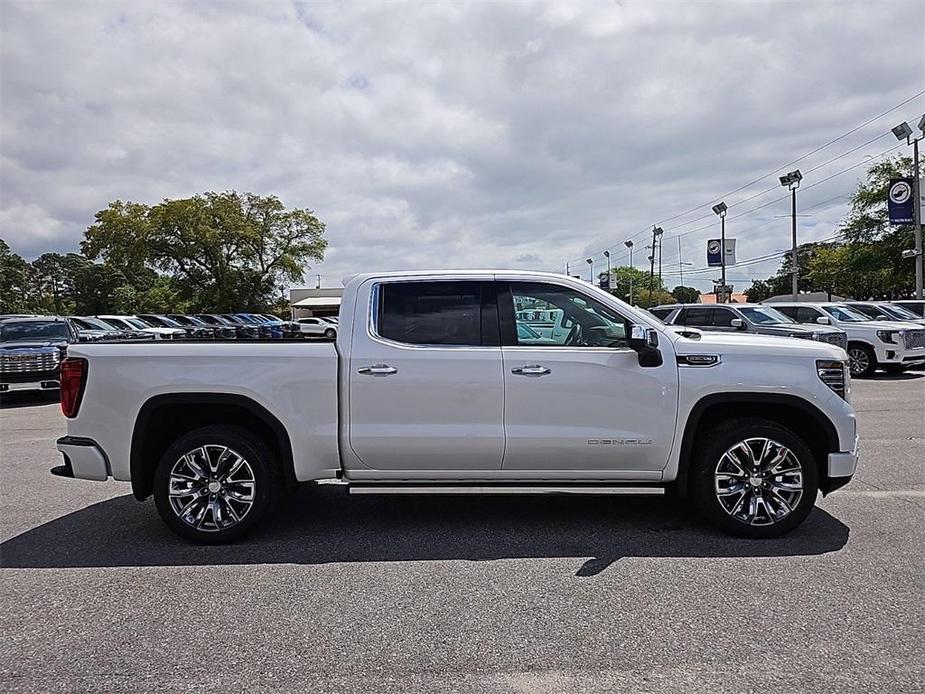 new 2024 GMC Sierra 1500 car, priced at $70,855