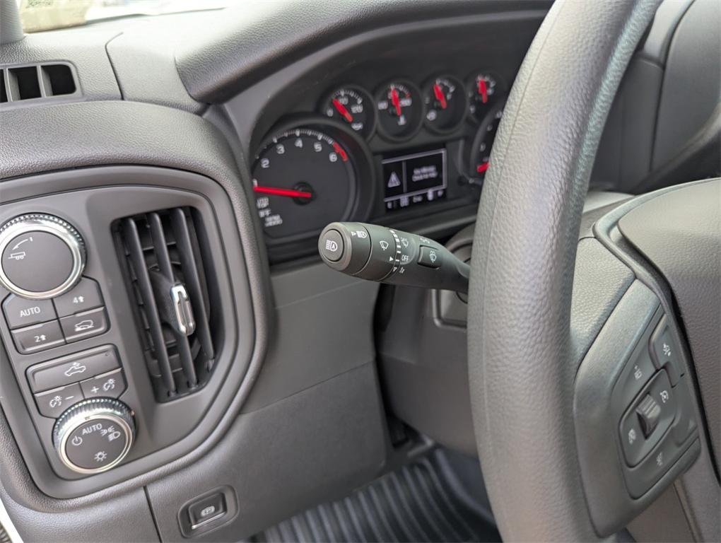 new 2025 GMC Sierra 1500 car, priced at $36,340