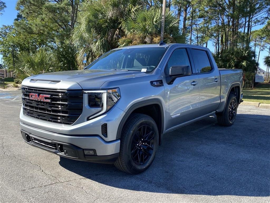 new 2025 GMC Sierra 1500 car, priced at $59,055