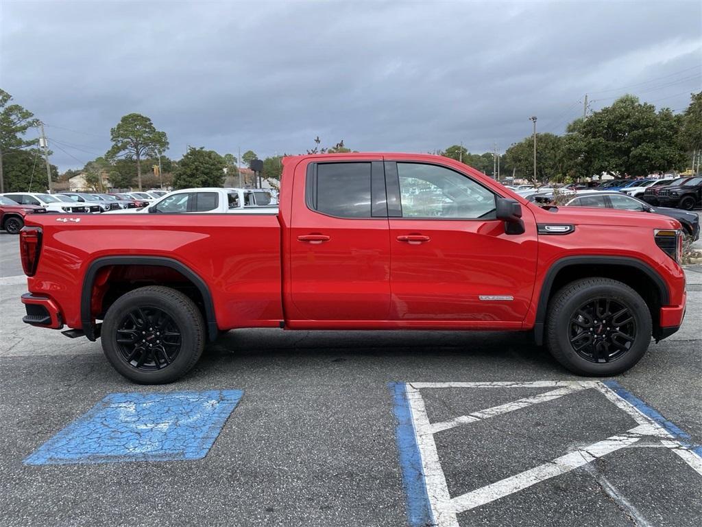 new 2025 GMC Sierra 1500 car, priced at $46,390