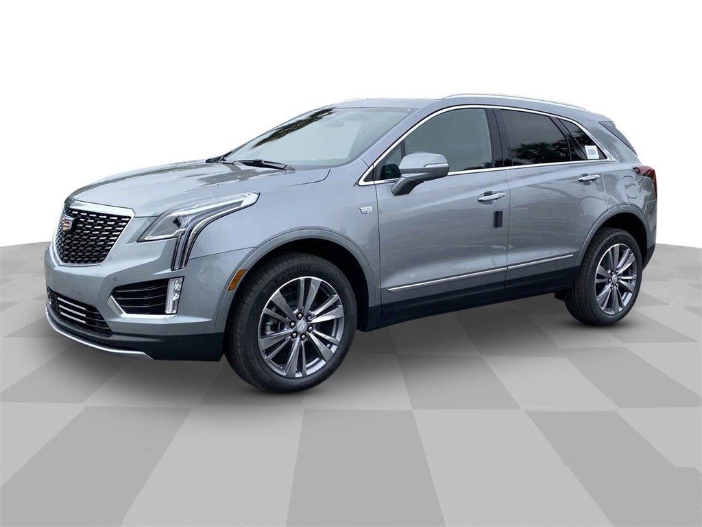 new 2025 Cadillac XT5 car, priced at $50,990