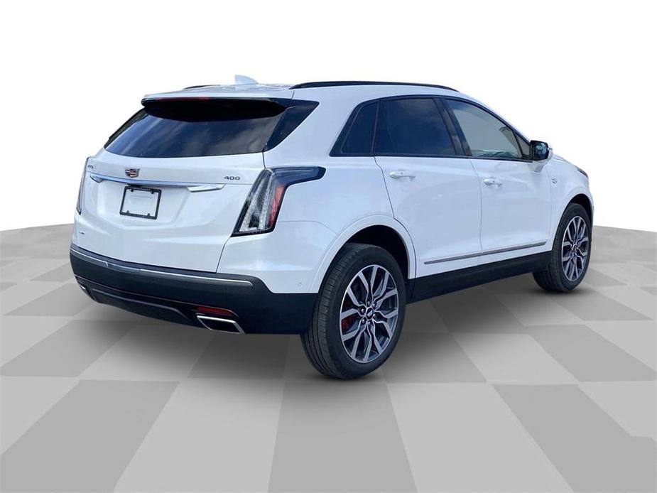 used 2022 Cadillac XT5 car, priced at $37,897