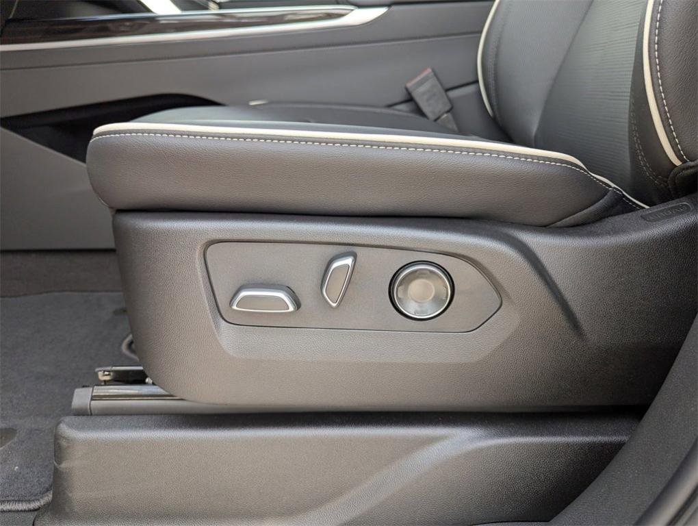 new 2025 Cadillac Escalade car, priced at $107,495