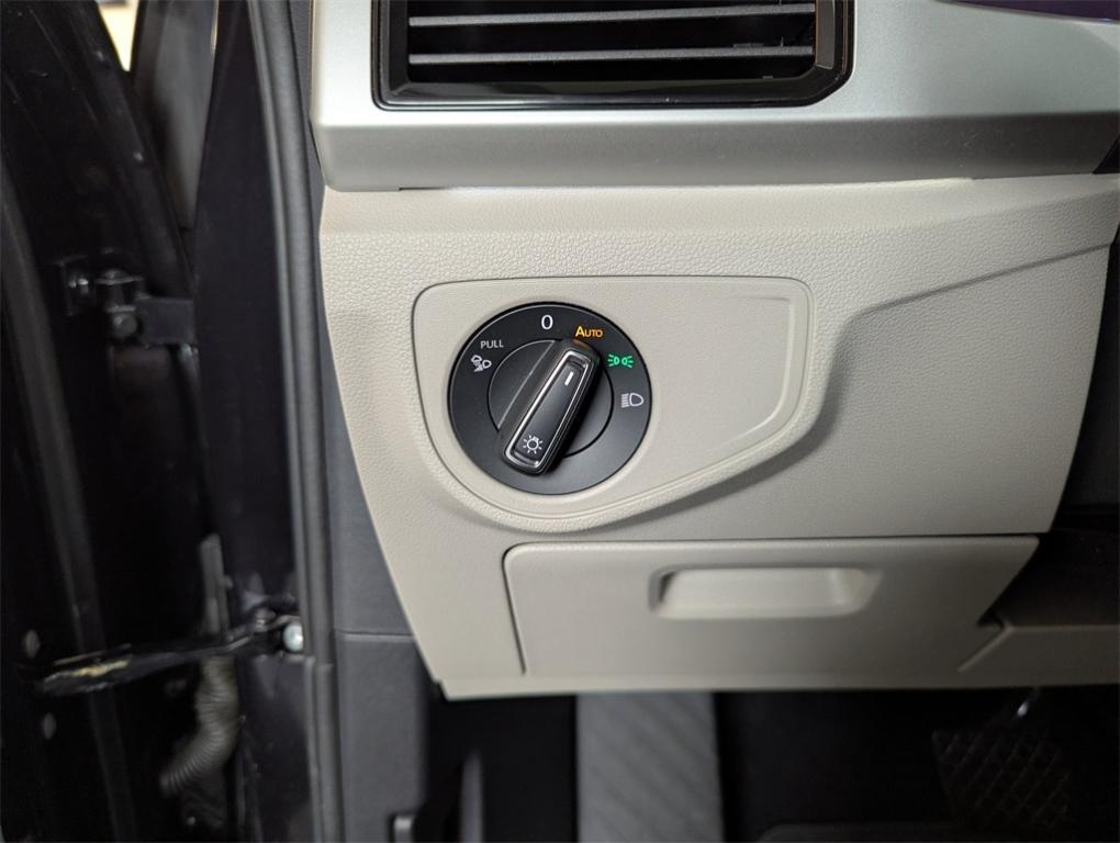 used 2021 Volkswagen Atlas car, priced at $28,277