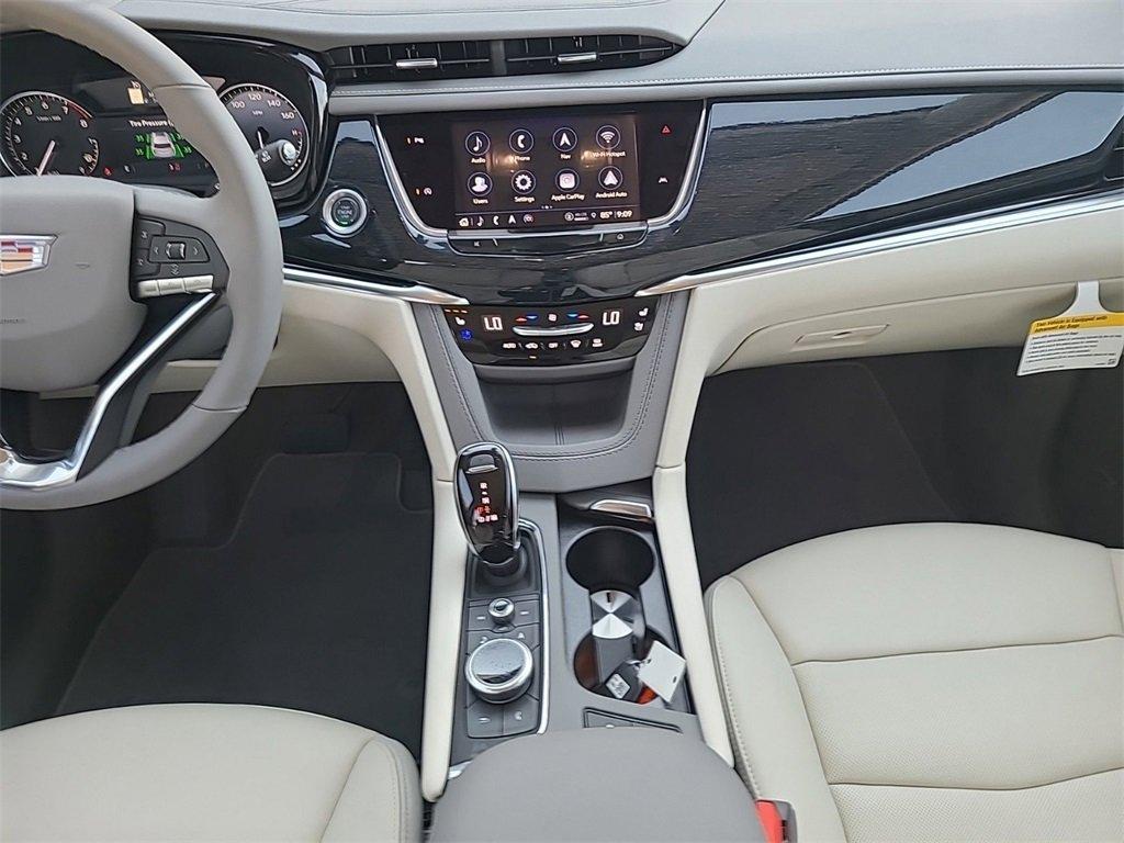new 2025 Cadillac XT6 car, priced at $55,805