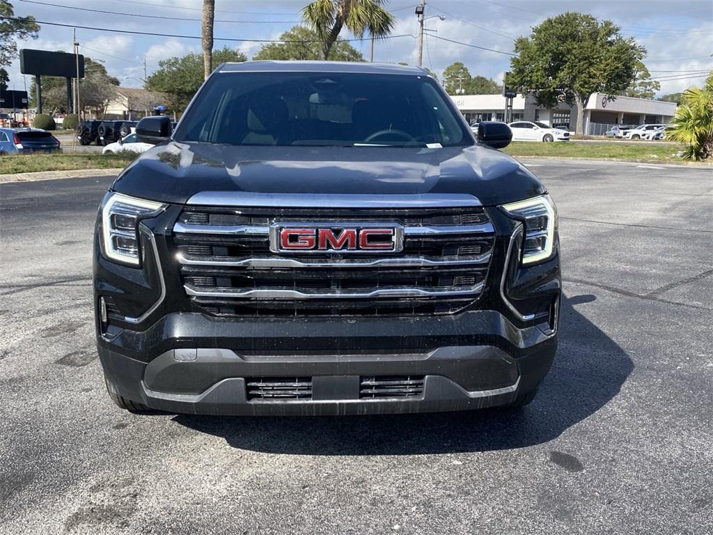 new 2025 GMC Terrain car, priced at $32,401