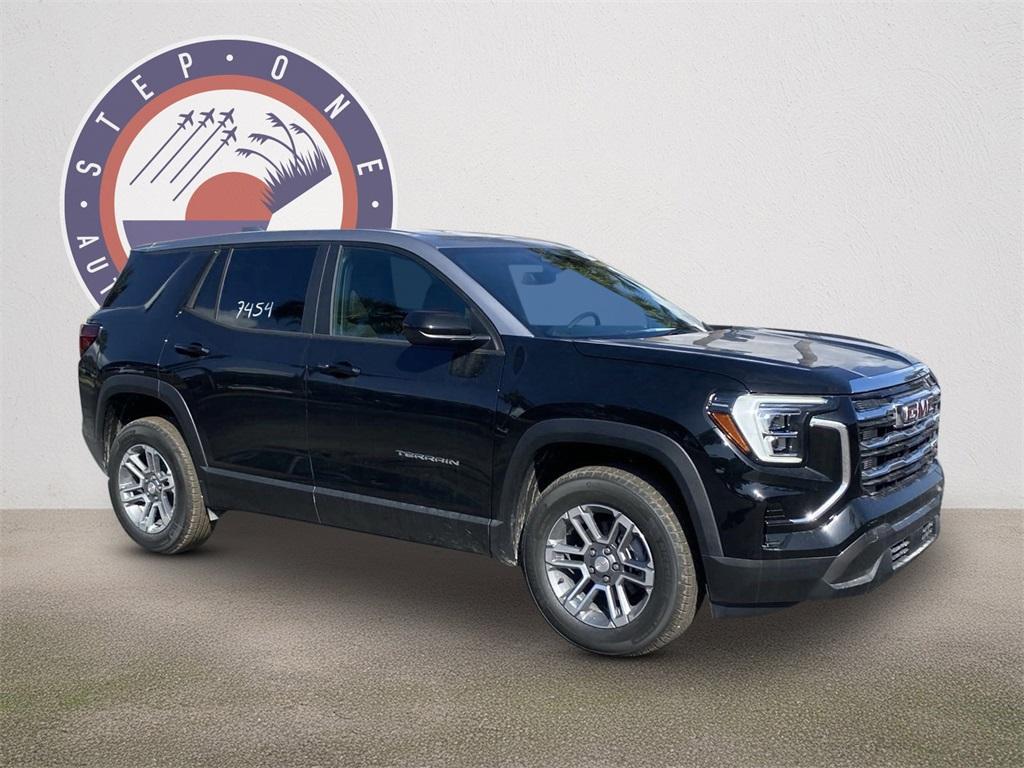 new 2025 GMC Terrain car, priced at $32,401