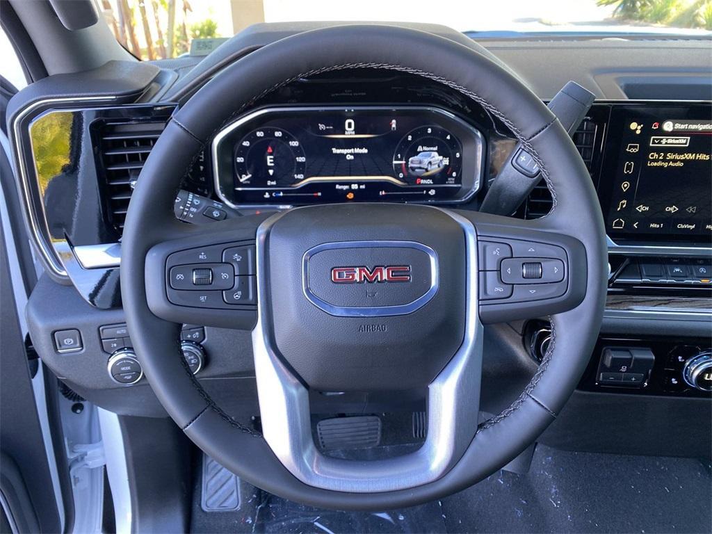 new 2025 GMC Sierra 1500 car, priced at $48,895