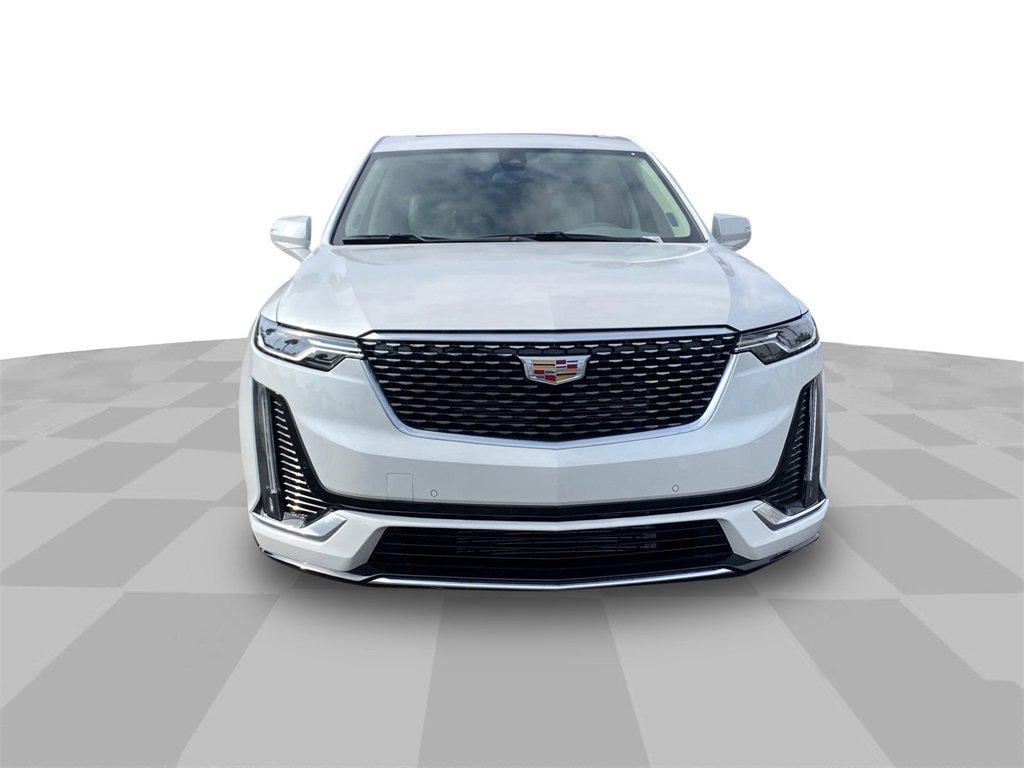 new 2025 Cadillac XT6 car, priced at $56,015