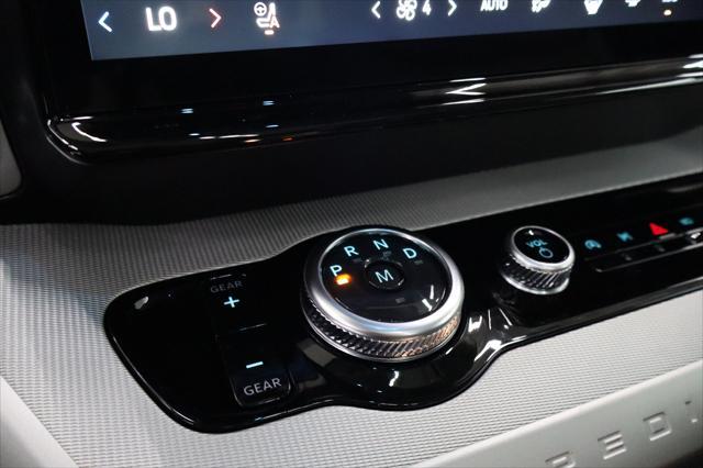 new 2025 Ford Expedition car, priced at $69,205