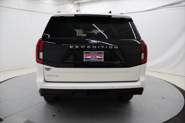 new 2025 Ford Expedition car, priced at $69,800