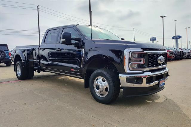 new 2025 Ford F-250 car, priced at $63,880
