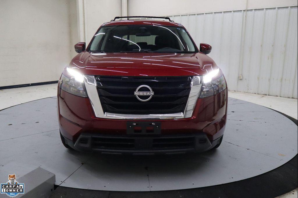 used 2024 Nissan Pathfinder car, priced at $27,999