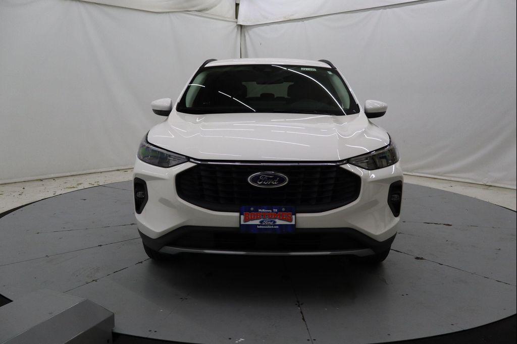 new 2025 Ford Escape PHEV car, priced at $31,301