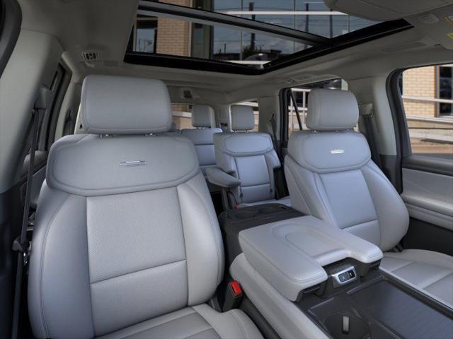 new 2025 Ford Expedition car, priced at $77,338