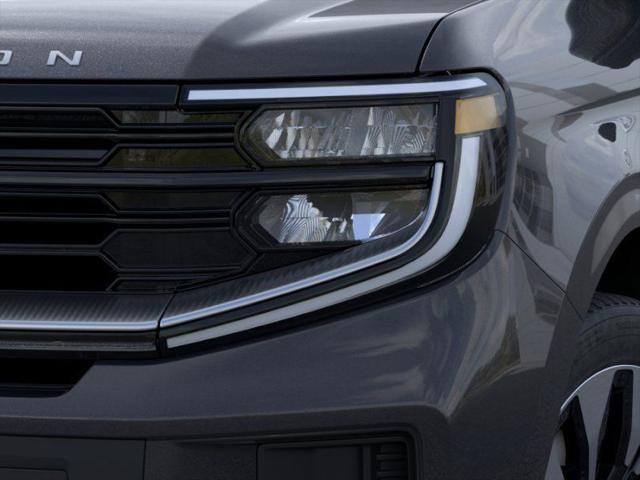 new 2025 Ford Expedition car, priced at $77,338
